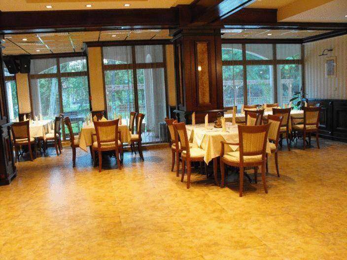 Hotel Park Karnobat Dış mekan fotoğraf