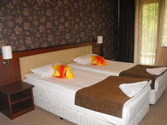 Hotel Park Karnobat Dış mekan fotoğraf
