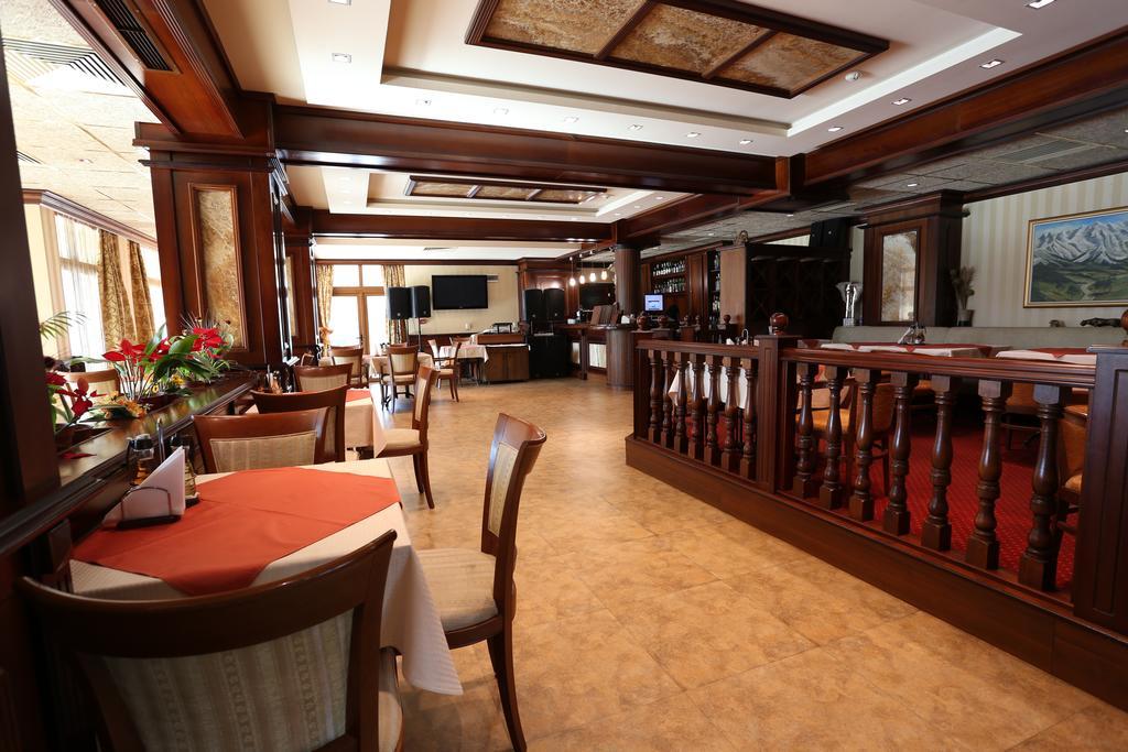 Hotel Park Karnobat Dış mekan fotoğraf